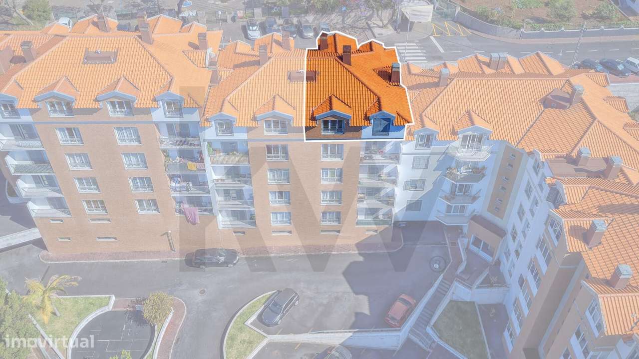 Vista Mar Soberba: Apartamento T2 no Último Andar – Caniço, Madeira-16