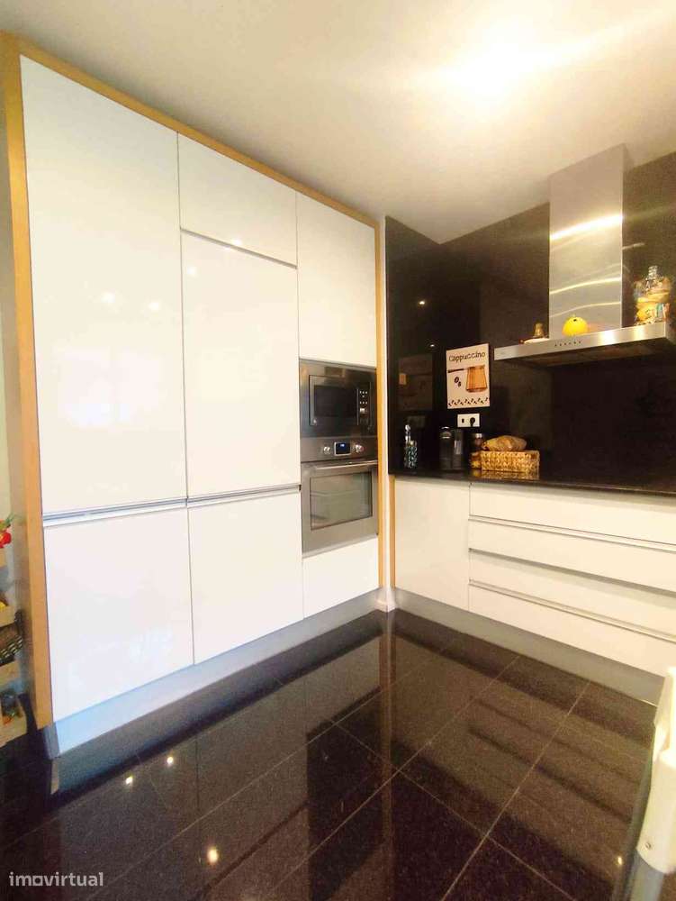 OPORTUNIDADE JUNTO AO ESTADIO DO DRAGÃO - Grande imagem: 4/14