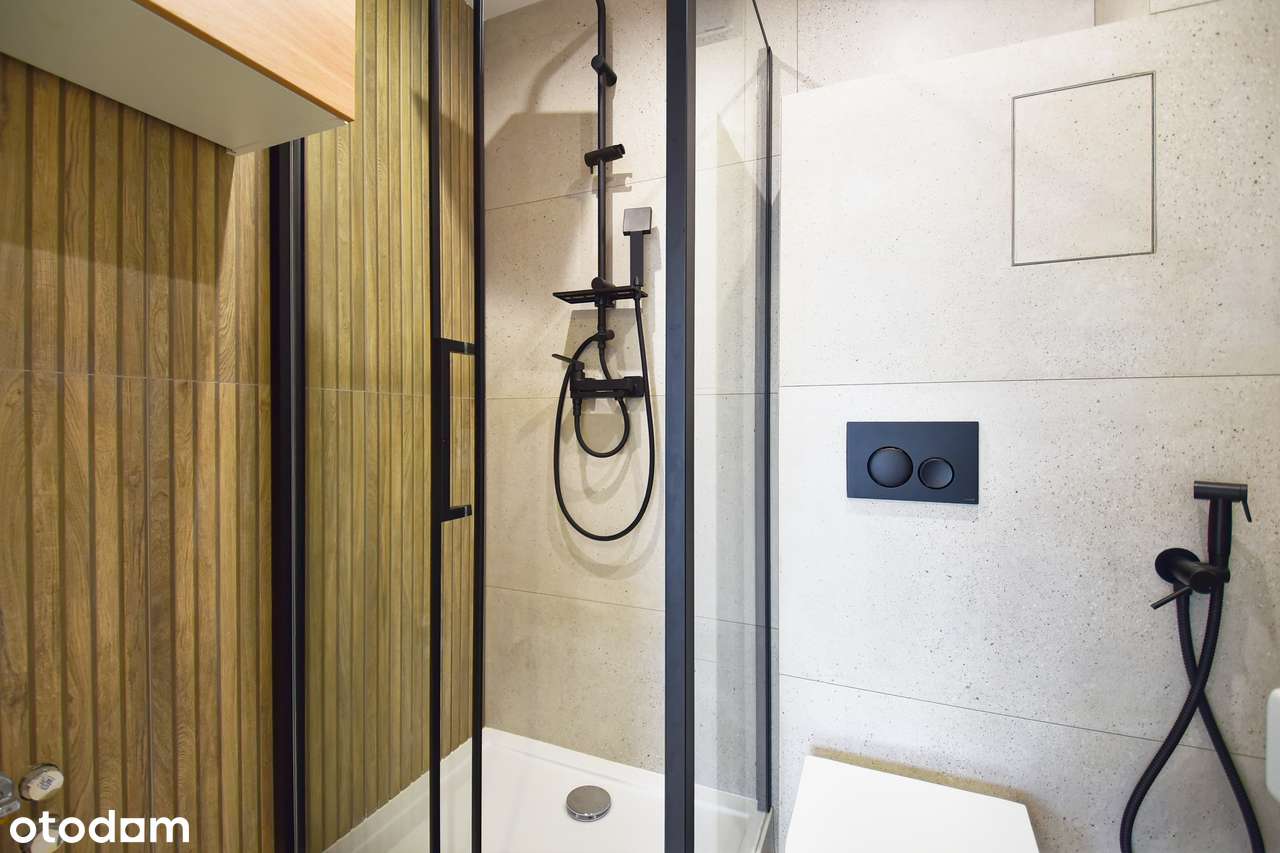 3 pokoje po remoncie | Balkon | Blisko PKP | Gotowe do wprowadzenia-13