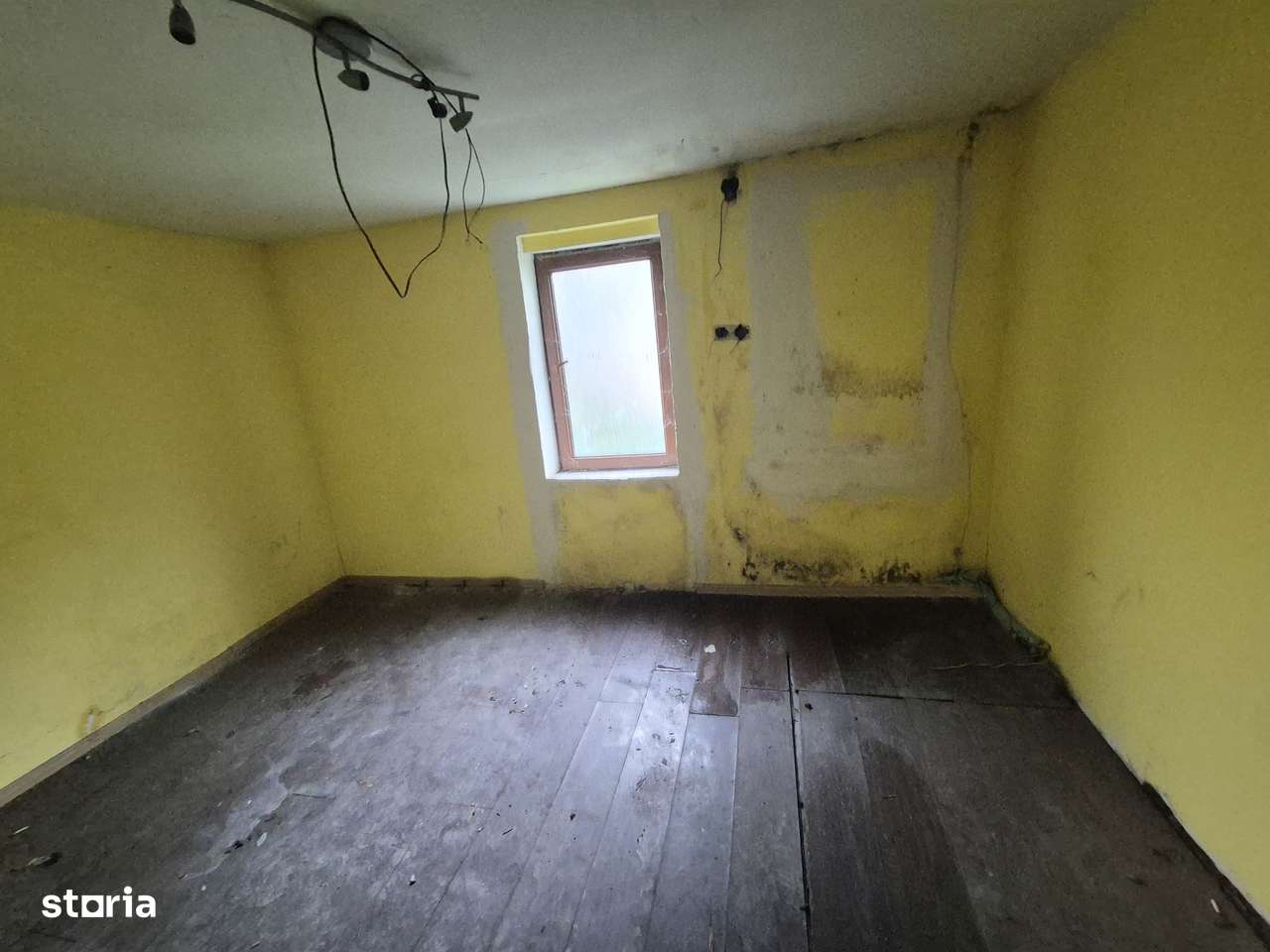 Vanzare casa in Lunca Muresului - Imagine principală: 4/8