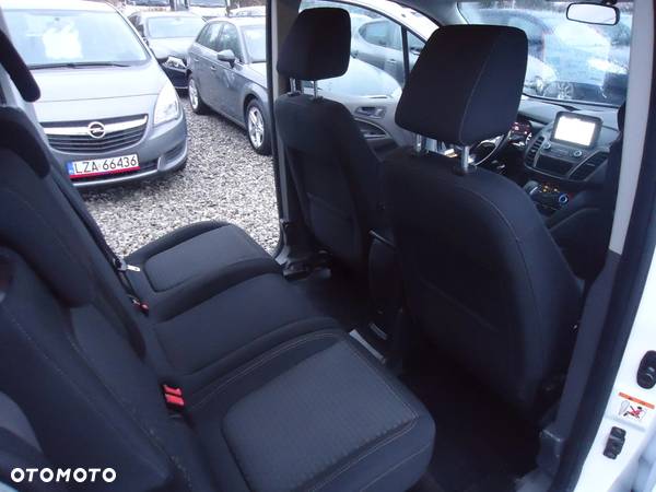 Ford Transit Connect 240 L2 Autm Trend - 12