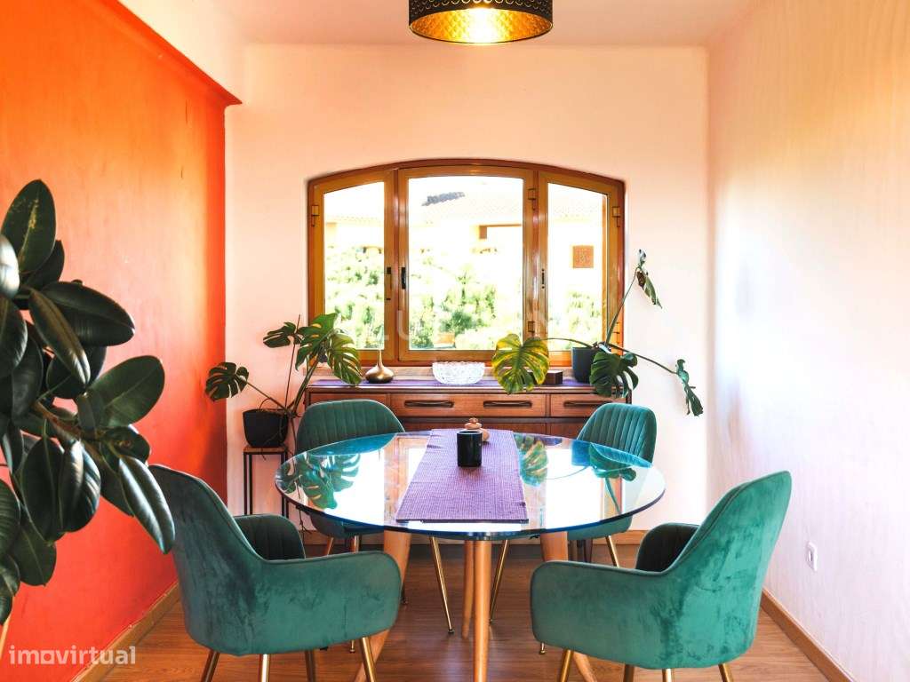 Apartamento T2, garagem, condomínio com jardim, piscina e campo de ...-7