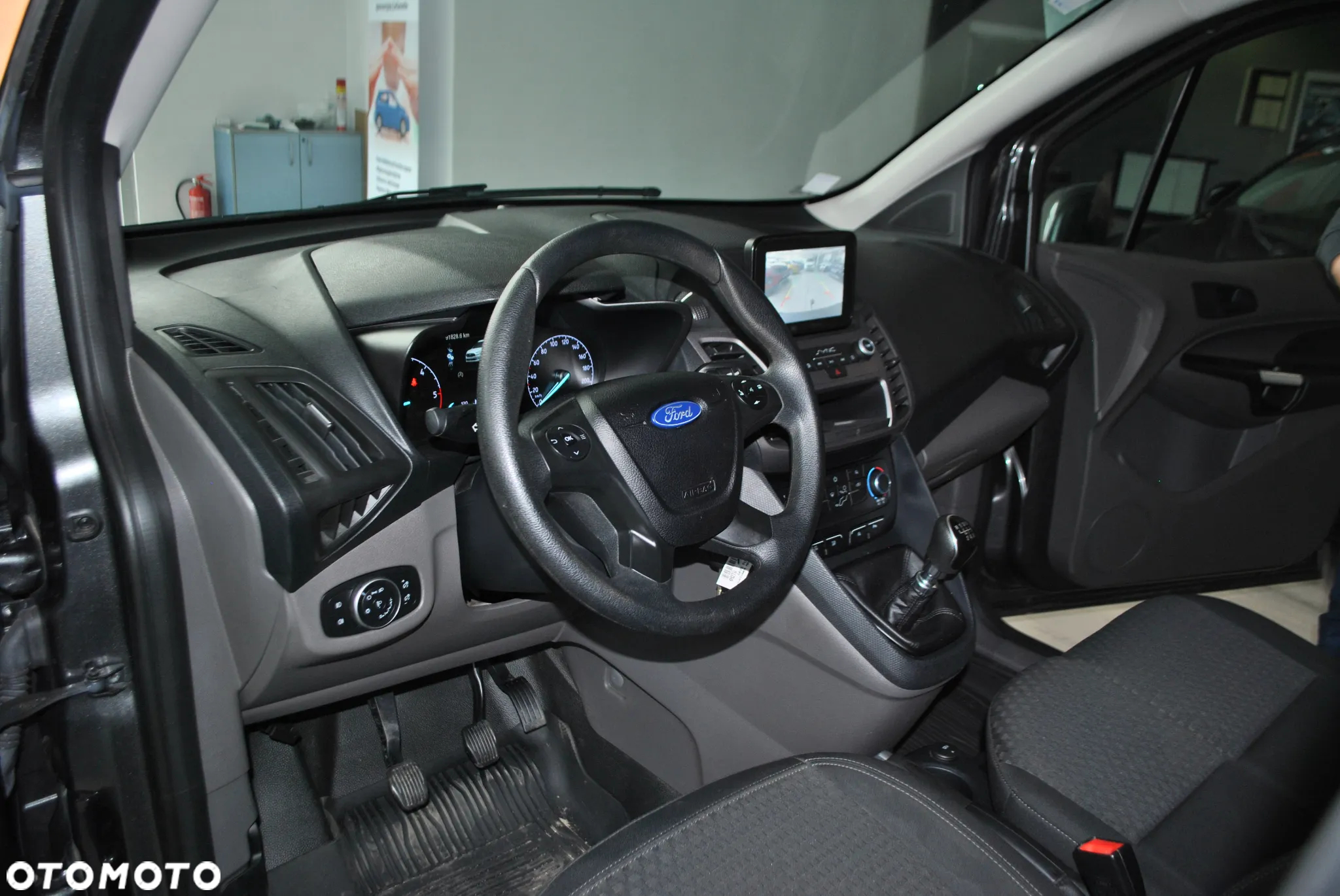 Ford transit-connect - 15