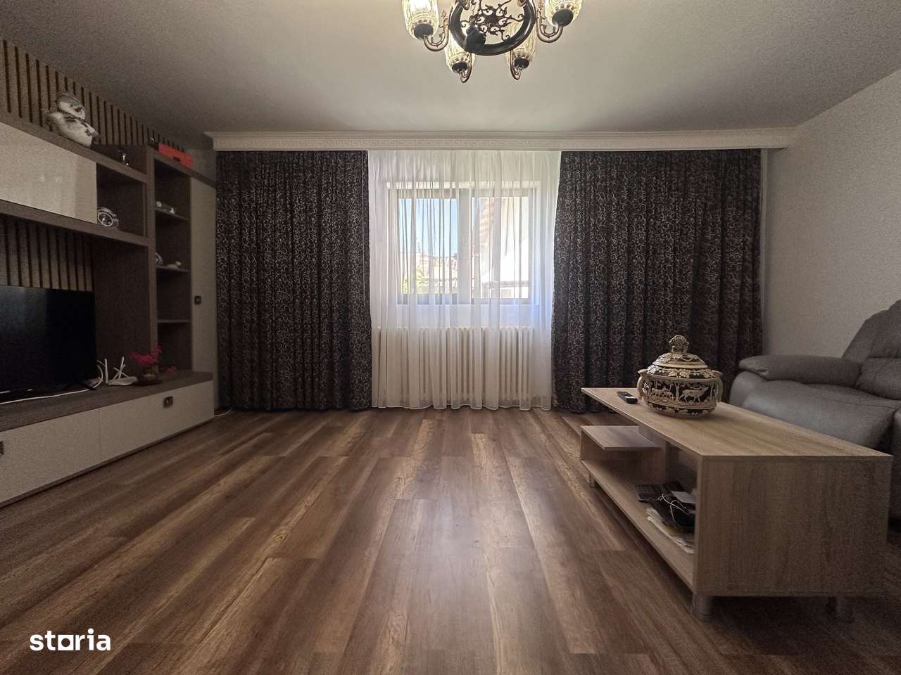 Gata de locuit! Vanzare casa cu 5 camere in Priboiu, com.Branesti-13