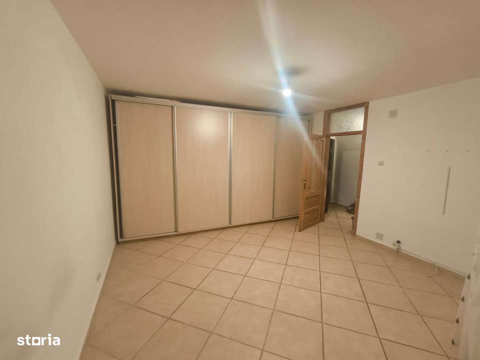 Garsoniera decomandata, 35,2 mp, 1 Mai. - Imagine principală: 5/9