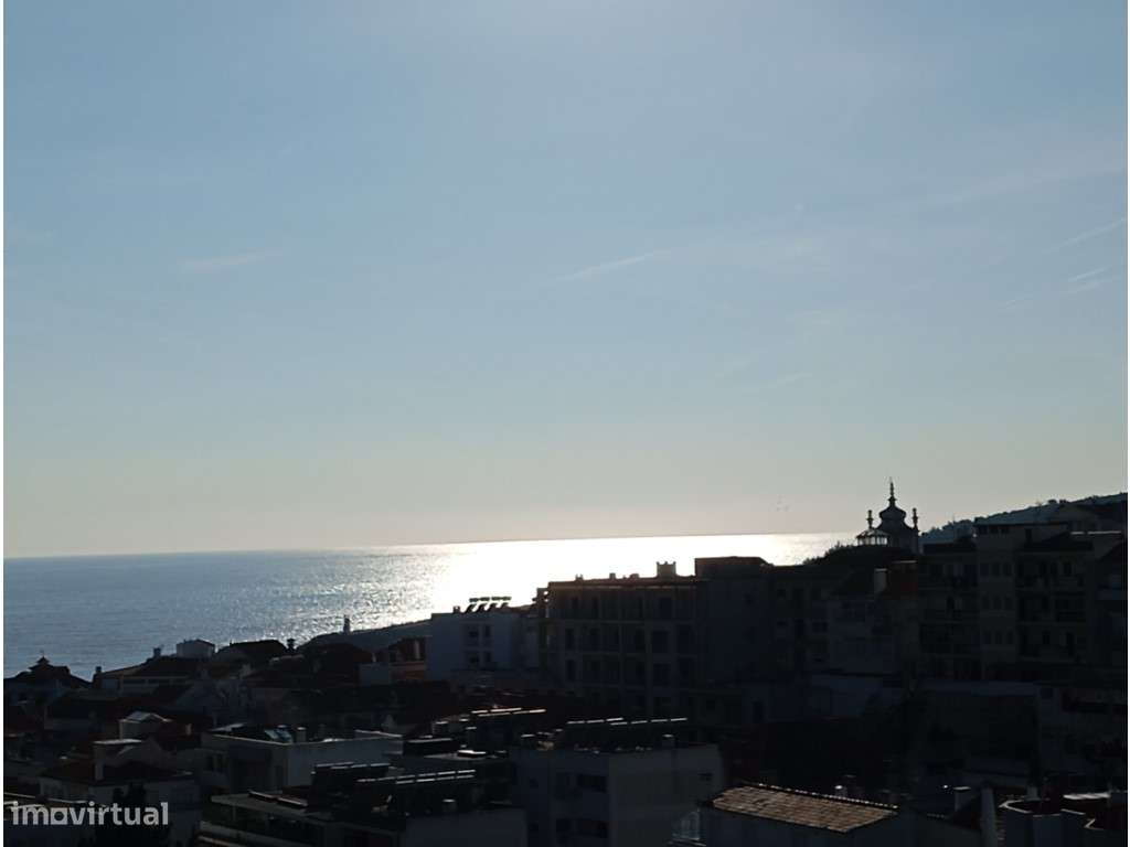 Apartamento T1 com Terraço e Vista Mar - Grande imagem: 3/17