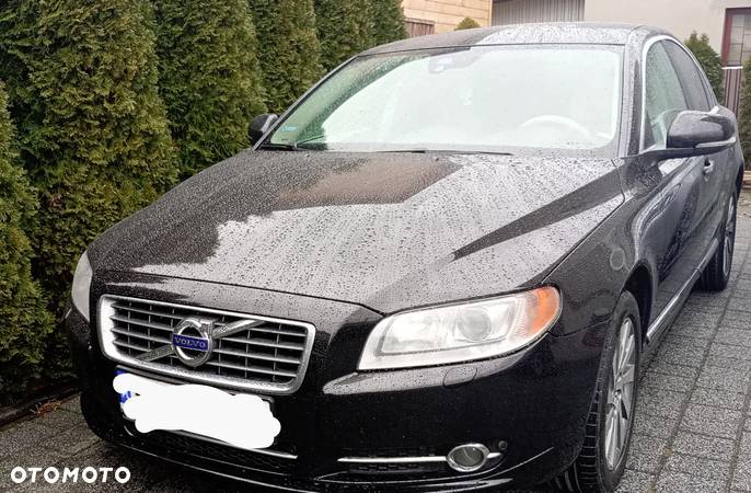 Volvo S80 - 1