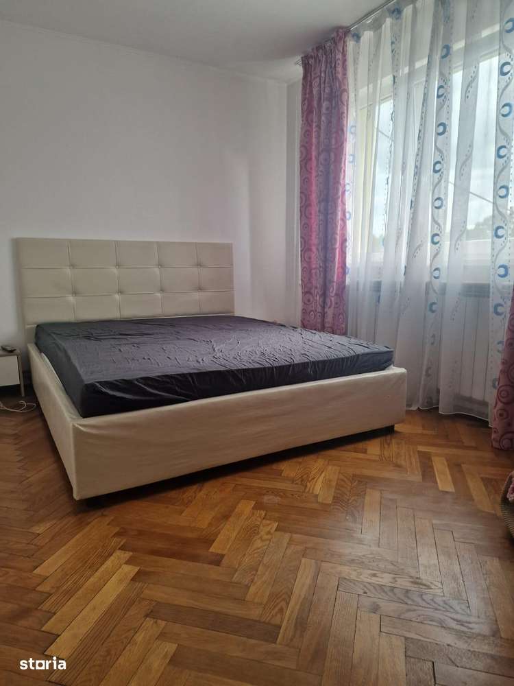 Vand apartament 3 camere Grigorescu - Imagine principală: 4/7