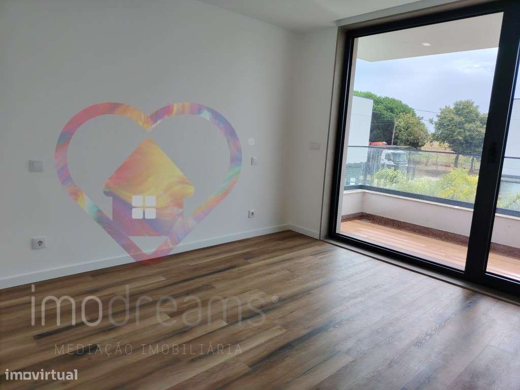 Moradia T4 de Arquirectura Moderna em São salvador, Ilhavo-29