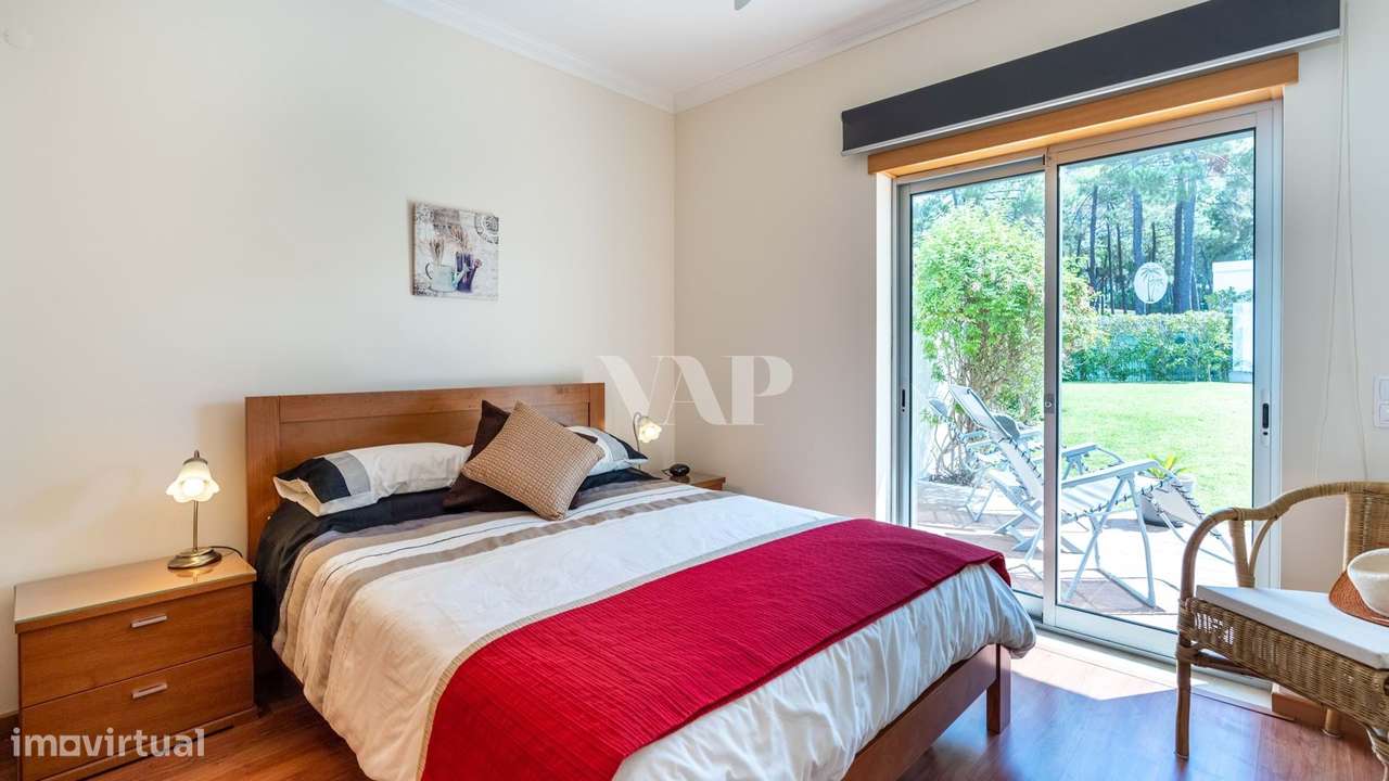 Moradia V3+2 em Condomínio Fechado com Vista Mar em Vilamoura-20