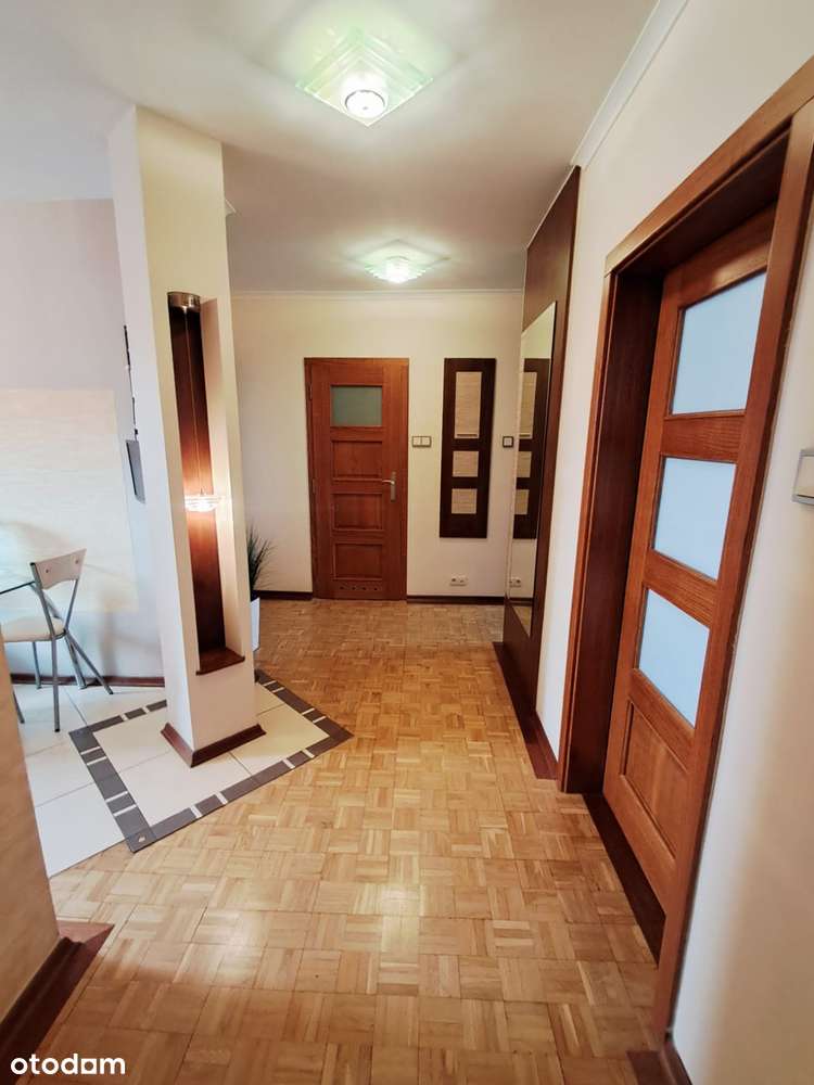 3 pokoje, pow. 66m2, balkon, II piętro, do zamieszkania, os. Dobrzec-12