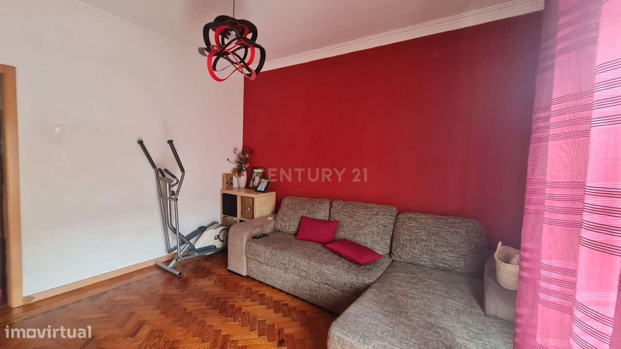 Apartamento T3 com 82m² na Amadora – Excelente Estado e Localização Pr - Grande imagem: 4/15