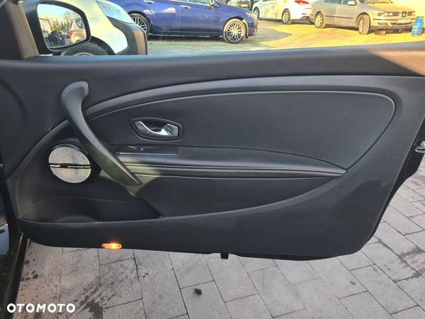 Renault Megane dCi 130 FAP Coupe Bose Edition - 25