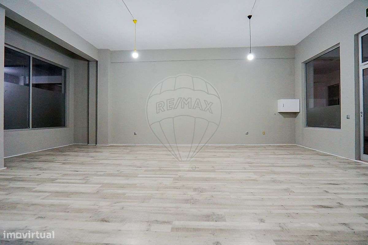 Loja  para arrendamento - Grande imagem: 4/8