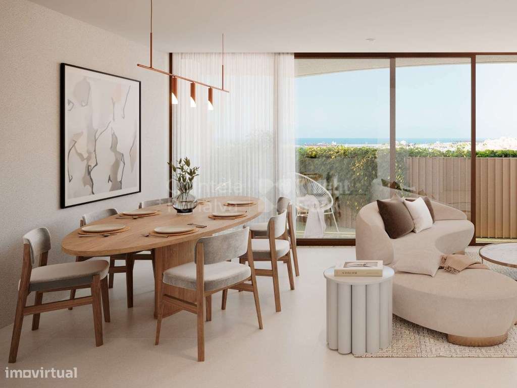 Apartamento T9 com varanda, localizado em Sines - Grande imagem: 4/16