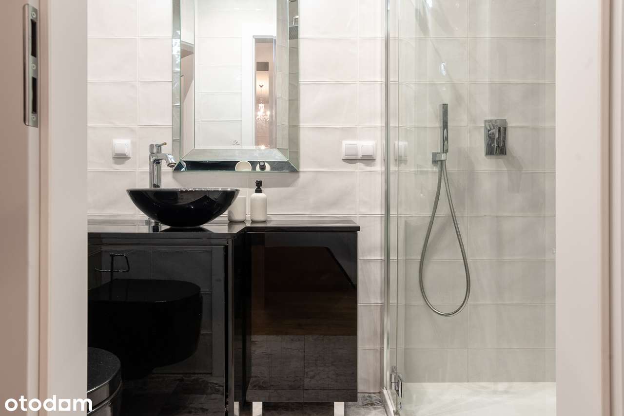 Apartament w centrum  w pięknej kamienicy-9