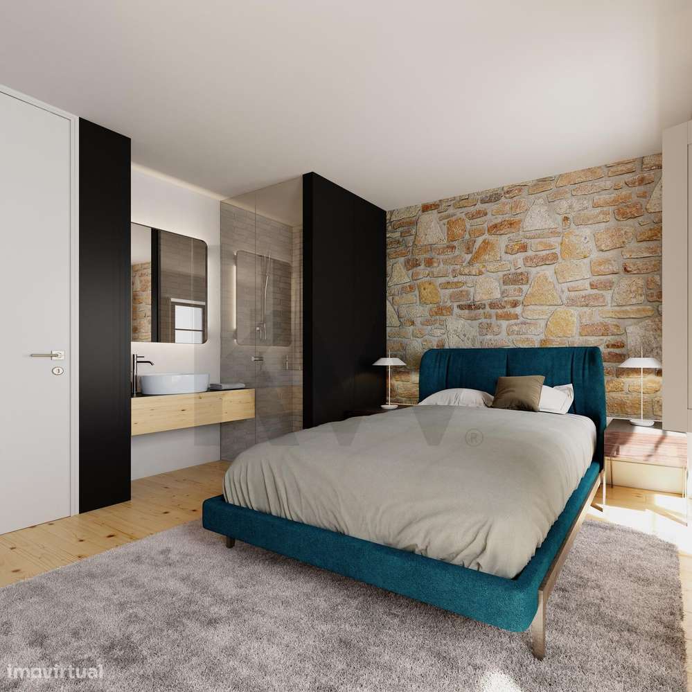 Prédio na Rua do Comércio do Porto para reabilitação total - Grande imagem: 2/24