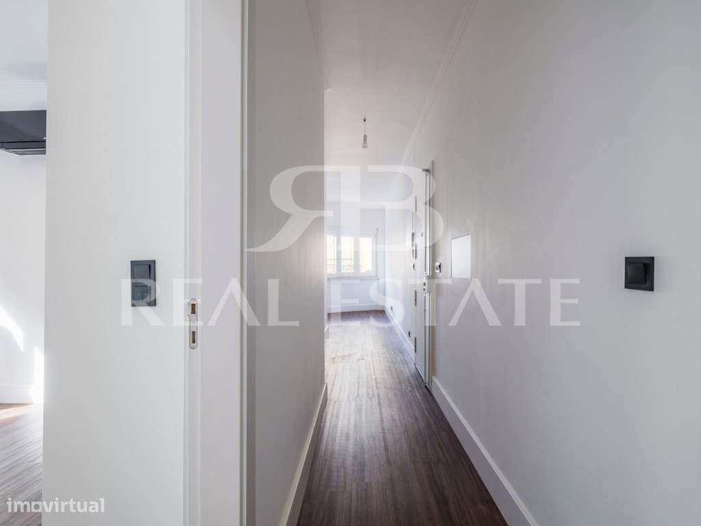T3 com 1 suite - Renovado em CAMPO DE OURIQUE, ao lado do Jardim da...-7