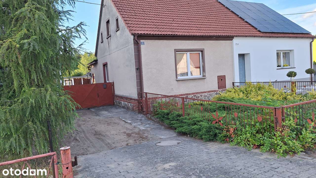 Dom w zabudowie bliźniaczej z działką