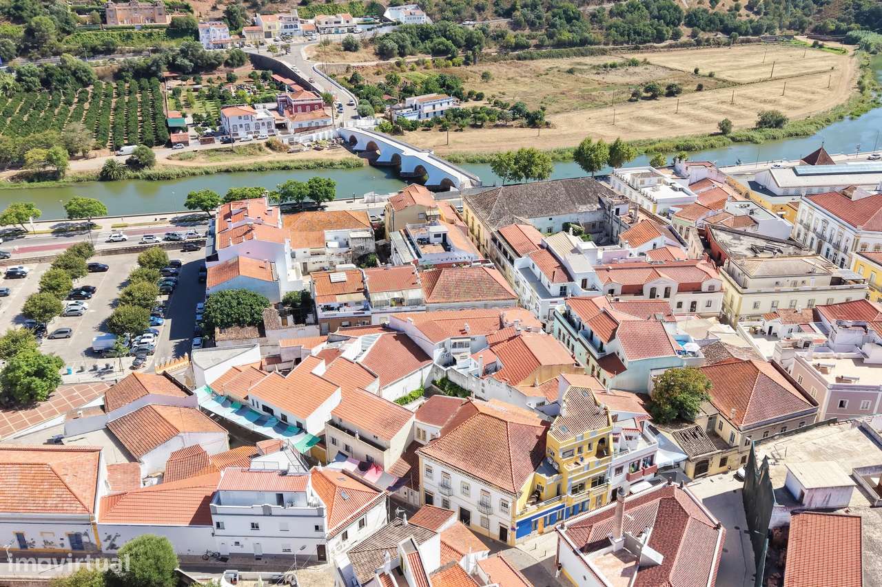 Palacete Histórico do Século XIX em Silves | 4 Artigos Independentes |-22