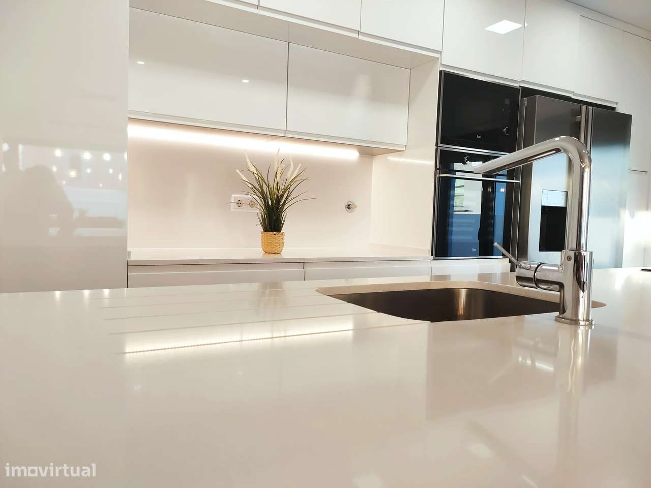 Moradia térrea T3 com Piscina - Grande imagem: 2/59