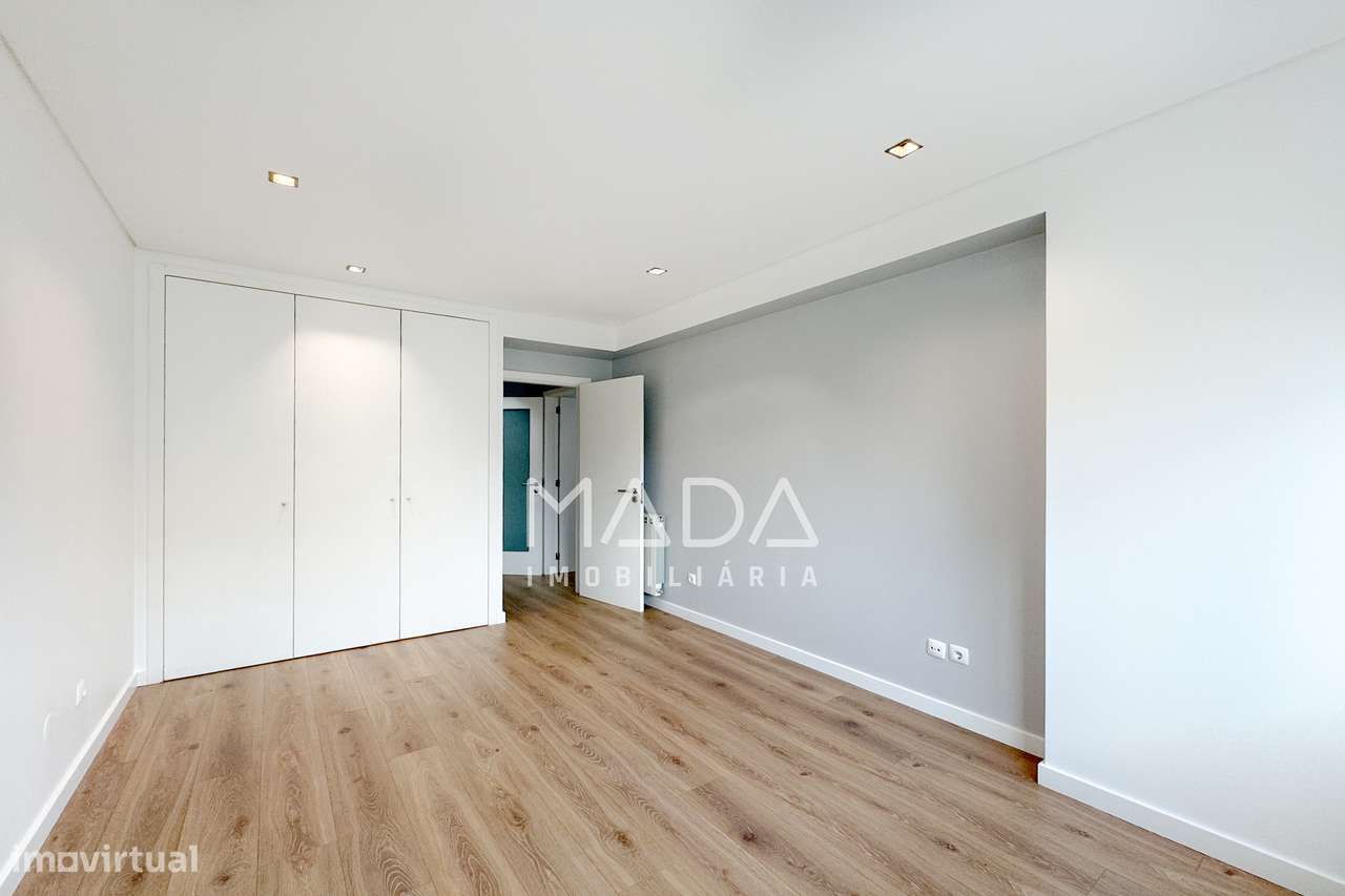 Apart. T3 c/garagem fechada perto do Holmes Place em Fraião, Braga-14