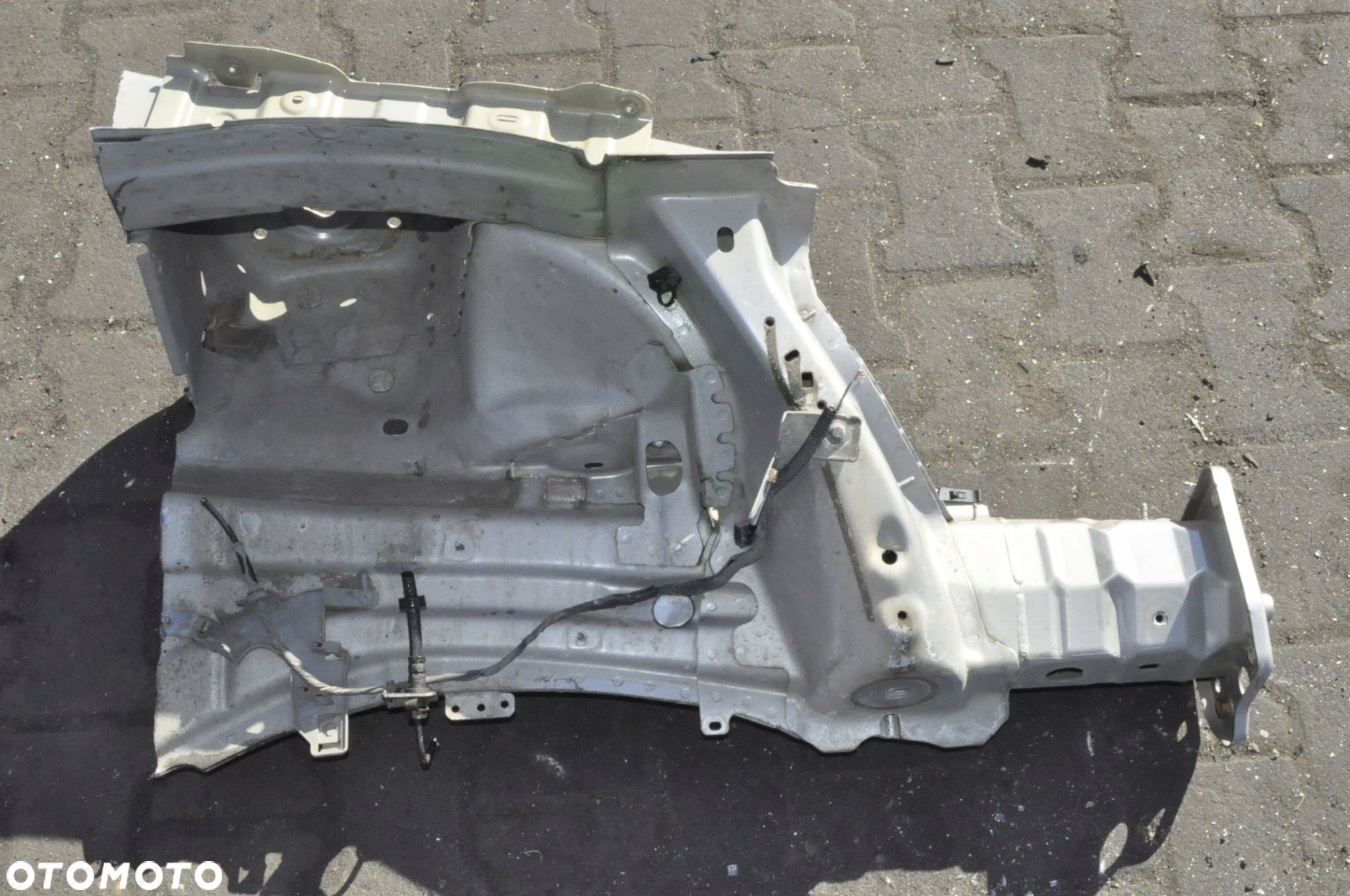 VOLVO S60 V60 ĆWIARTKA PODŁUŻNICA PRAWA PRZÓD FL - 1