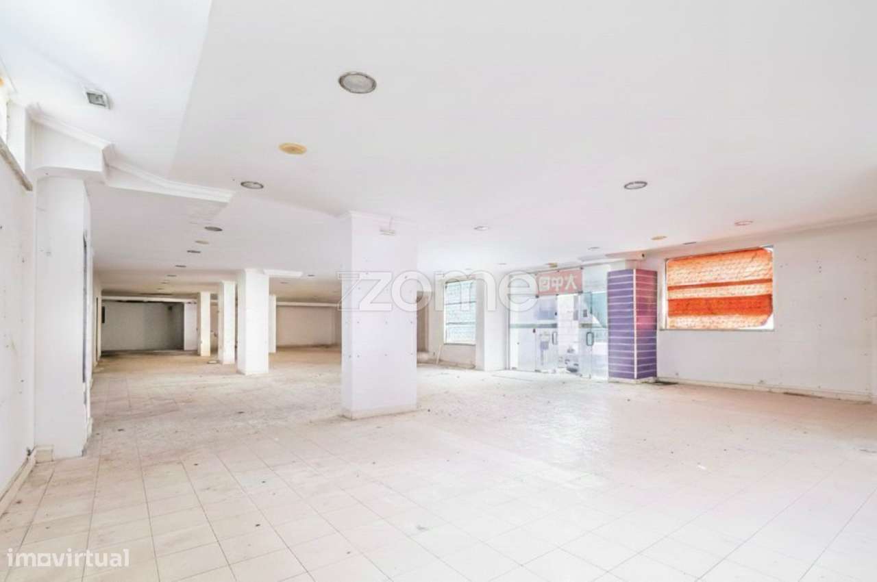 Loja Ampla - Excelente Ativo Comercial, Massamá Centro - Grande imagem: 4/25