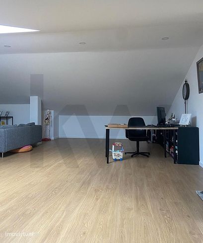 FANTÁSTICA MORADIA RECENTE EM ALGUEIRÃO – CONFORTO, ESPAÇO E QUALID-31