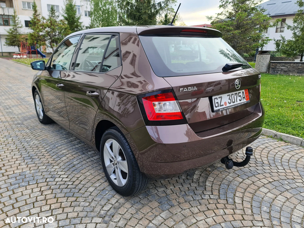 Skoda Fabia - 18