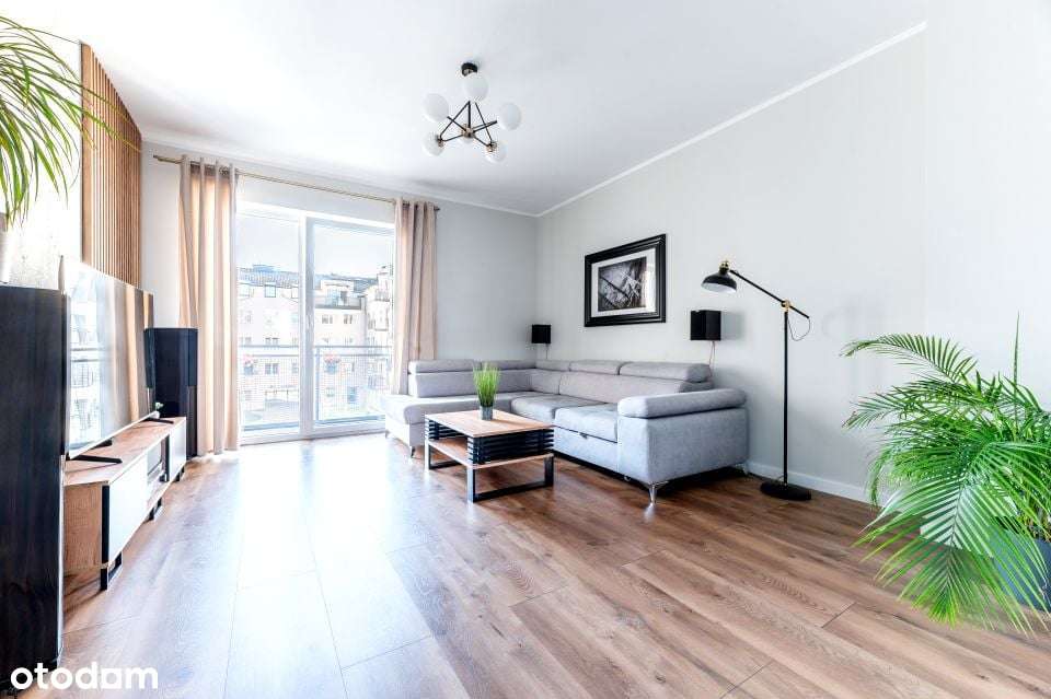 Mieszkanie gotowe do wprowadzenia z windą i garażem - Rumia Janowo - Pełny obrazek: 1/17