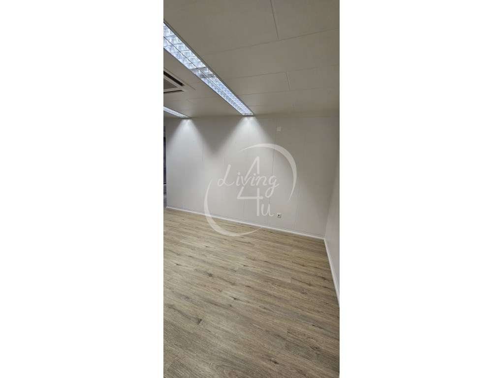 Escritório para arrendar em Alcobaça - Grande imagem: 5/13