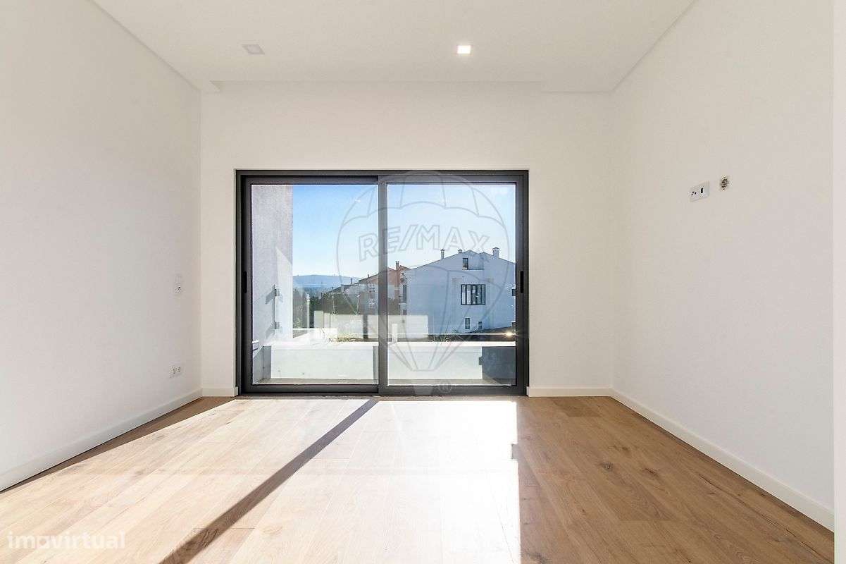 Moradia T4 para venda - Grande imagem: 3/50