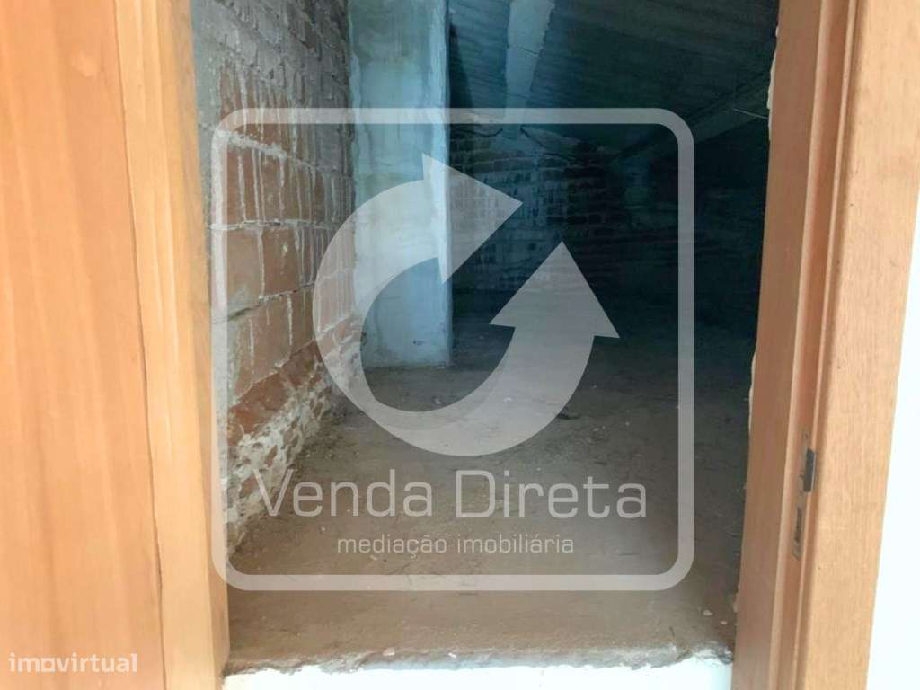 Moradia T4 com Pátio e Terraço no Centro Histórico de Évora - IMÓVE...-30