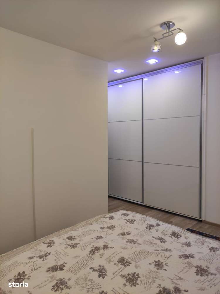 Apartament 3 camere Isaran-Tractoul - Imagine principală: 2/14