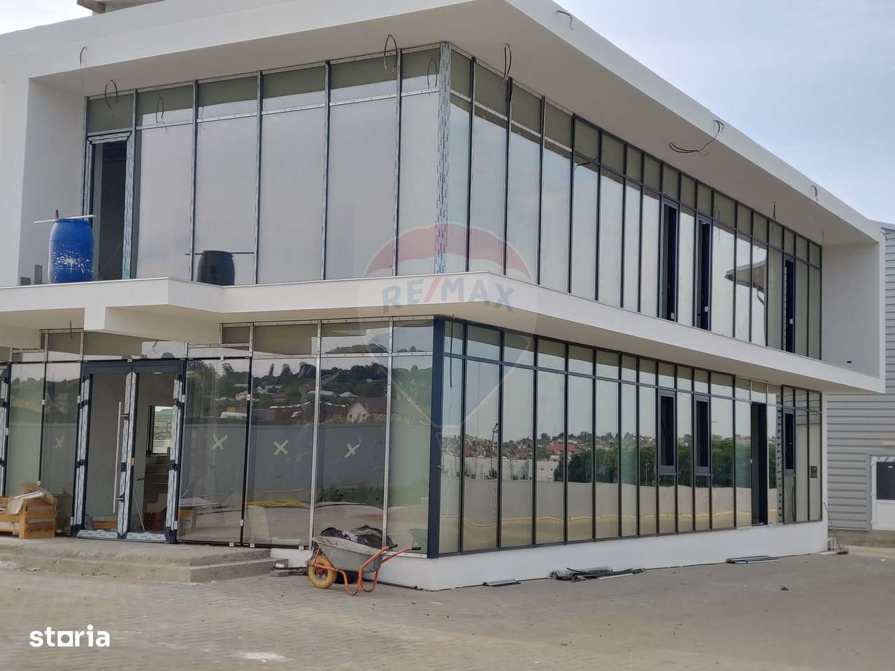 Spații de birouri de 420 mp de închiriat în Șcheia, Suceava - Imagine principală: 3/5