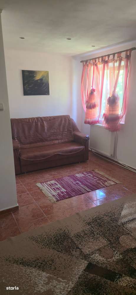 Casa, 1 900 m²,  - Imagine principală: 4/8