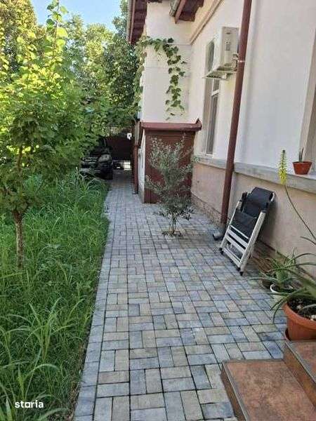 Inchiriez apartament la casa! - Imagine principală: 4/4