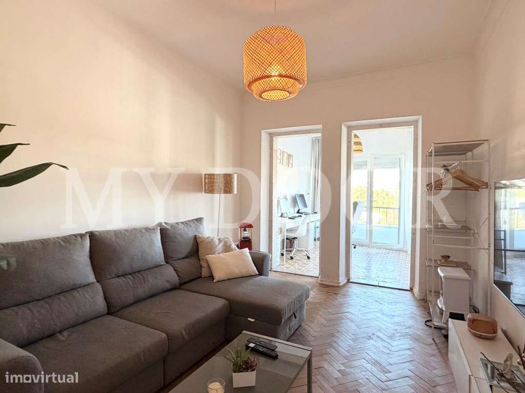 Apartamento T2 - Moscavide - Vista e muita LUZ - 3º andar-8
