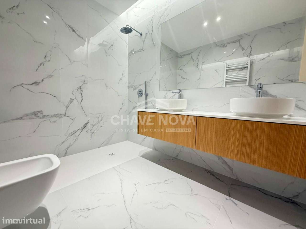 T3 Novo c/ Vistas Mar e 2 Lugares de Garagem em Canidelo-21