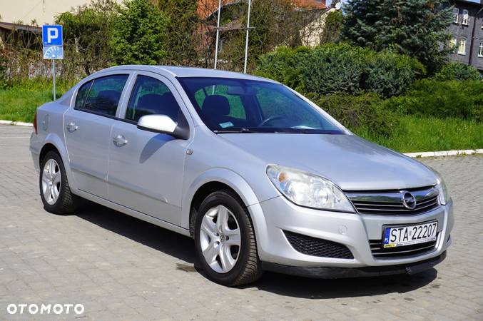 Opel Astra 1.6 Active - 25