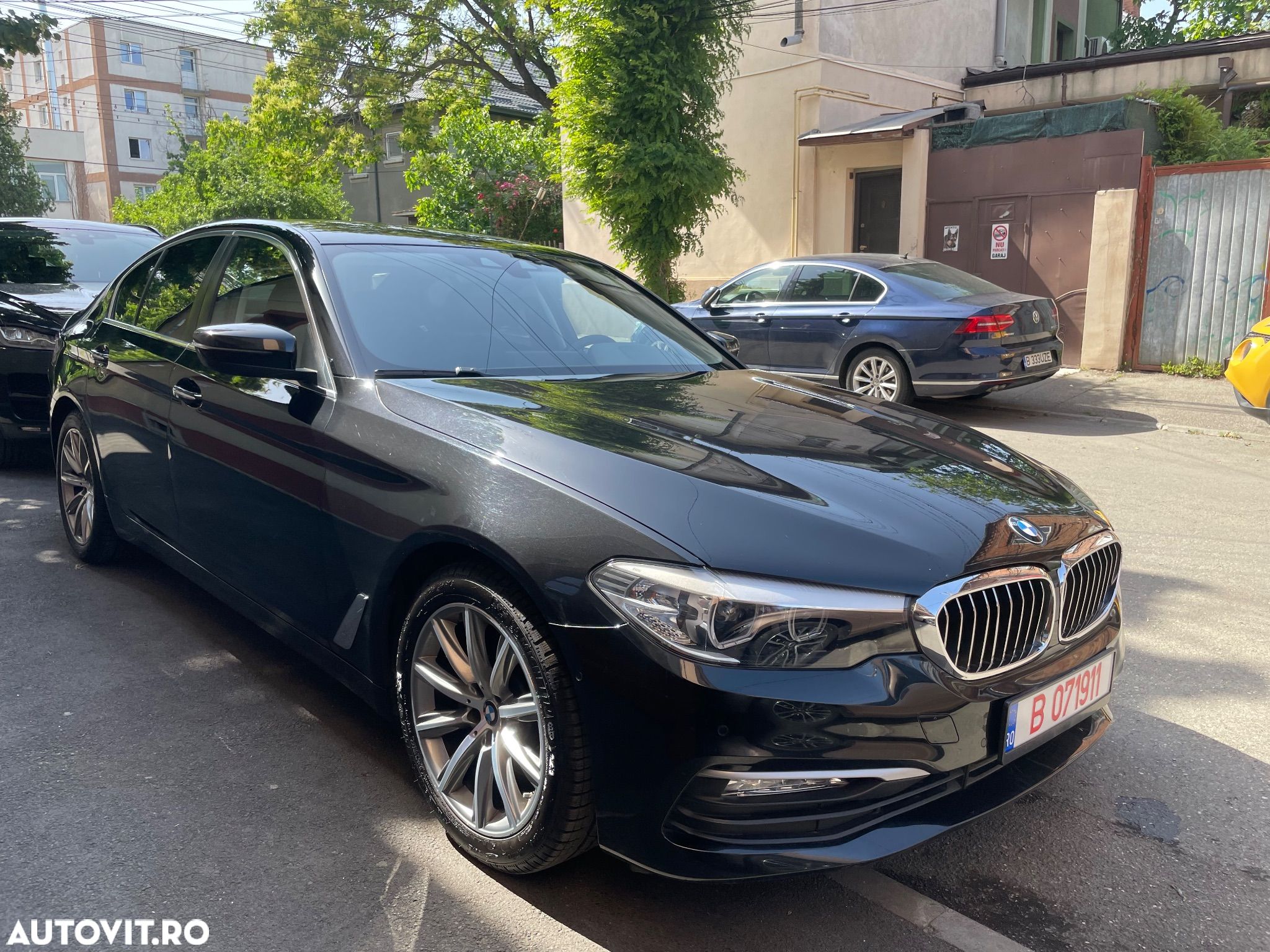 BMW Seria 5 520d AT - 1