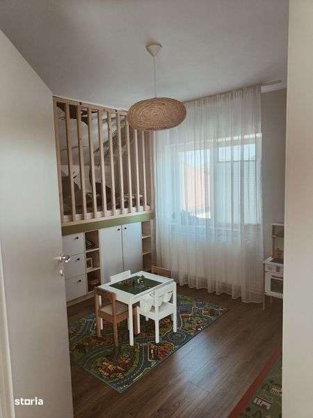 Inchiriez casa la 5 min de aeroport. - Imagine principală: 5/8