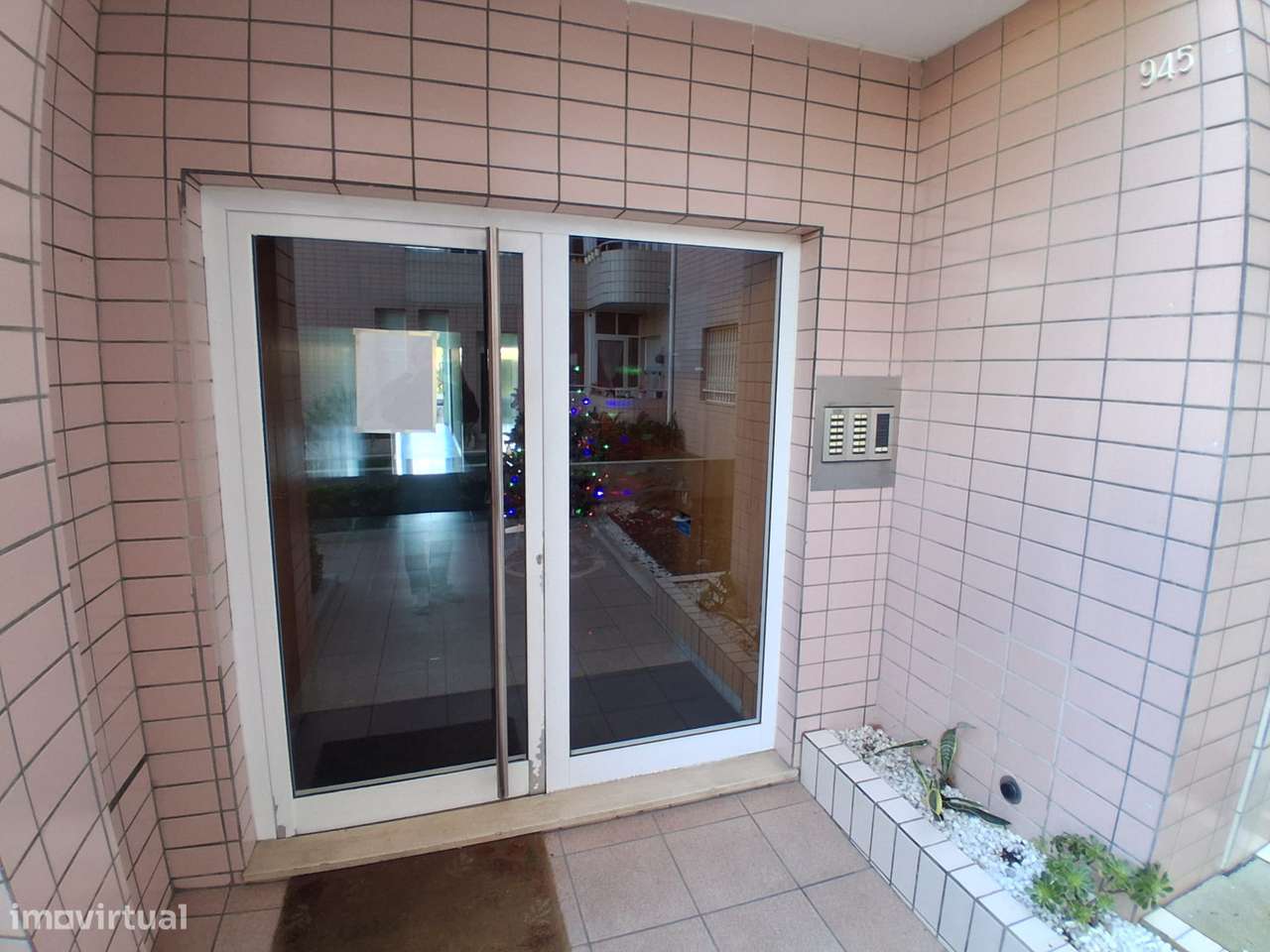 Apartamento T2 em Rio Tinto - Remodelado-17