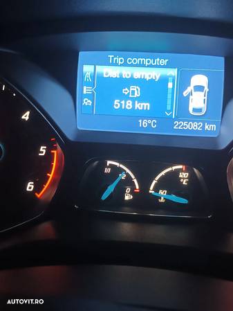 Ford Focus 1.6 TDCi DPF Trend - 6