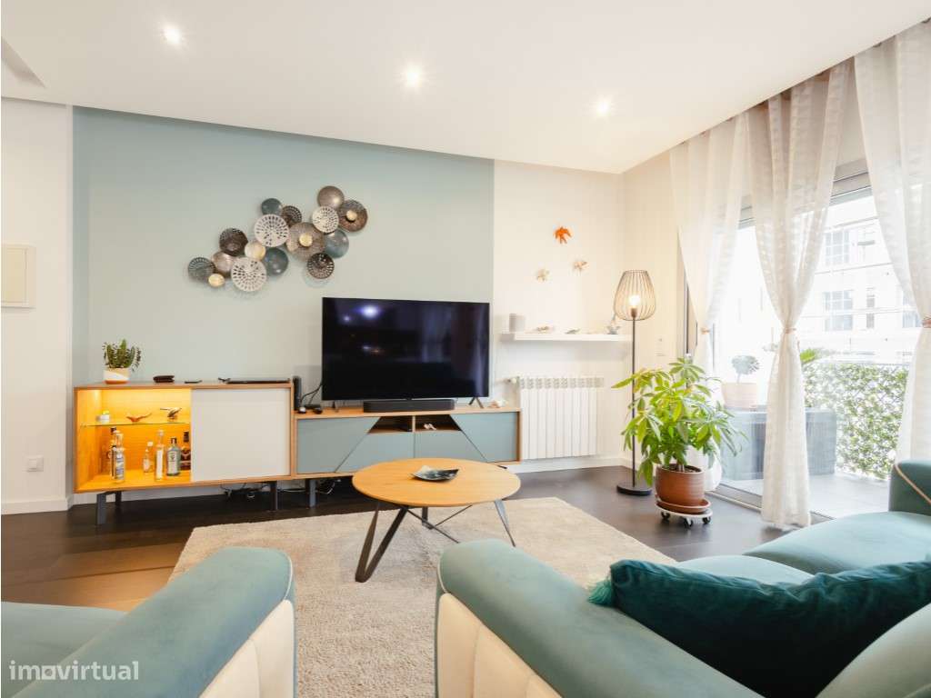 T2+2 Duplex na Condados - Como Novo, com Garagem Dupla-16