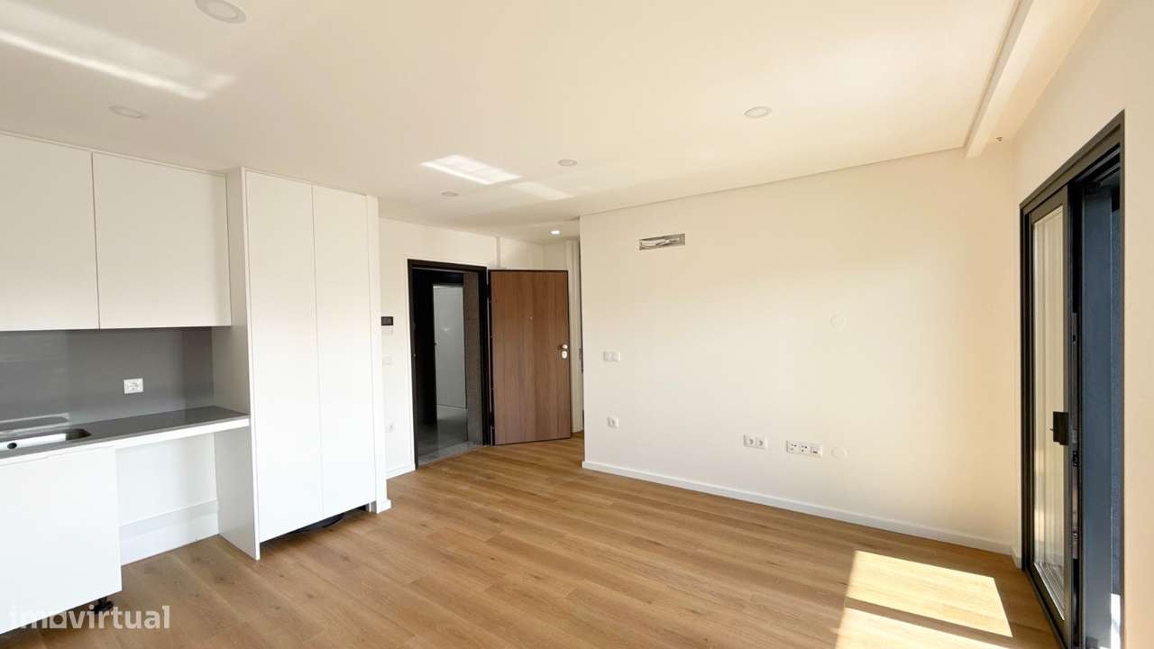 T1 Condominio do Espinheiro - Grande imagem: 4/13