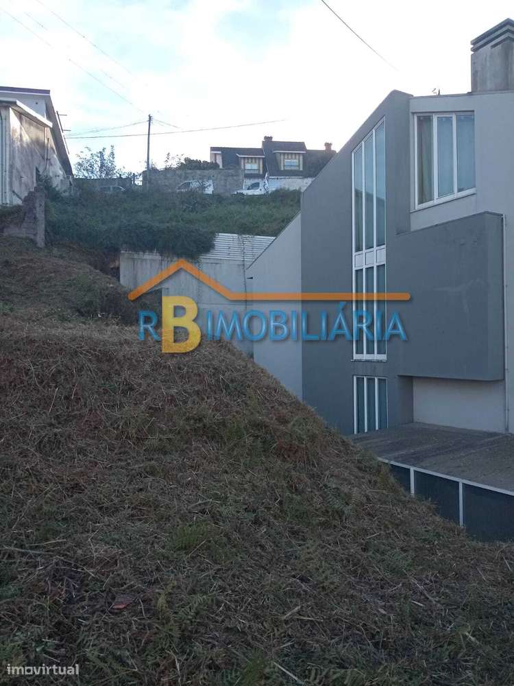 Dois Lotes para Construção em Oliveira do Douro – Vila Nova de Gaia-5