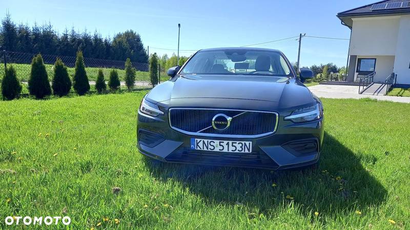 Volvo S60 T5 Momentum Pro - 2