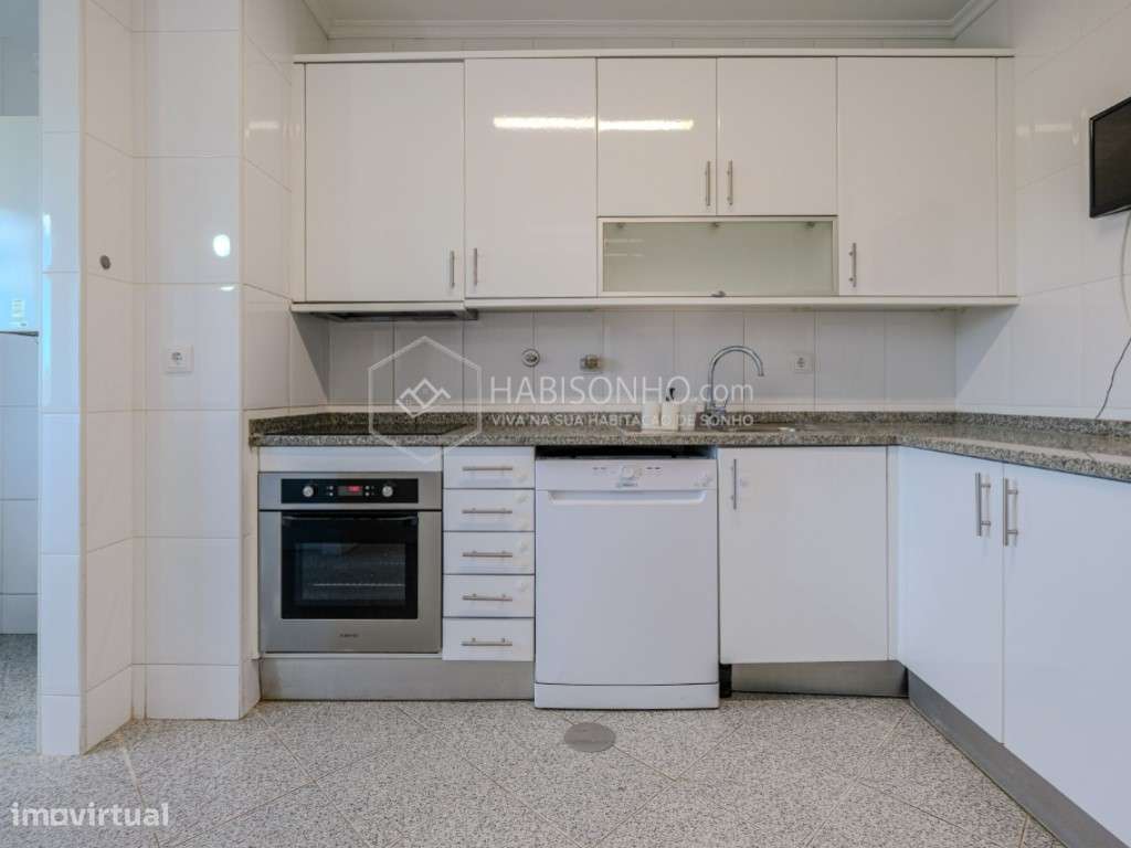 Apartamento T2 c/ Terraço | Baguim do Monte | Gondomar-6